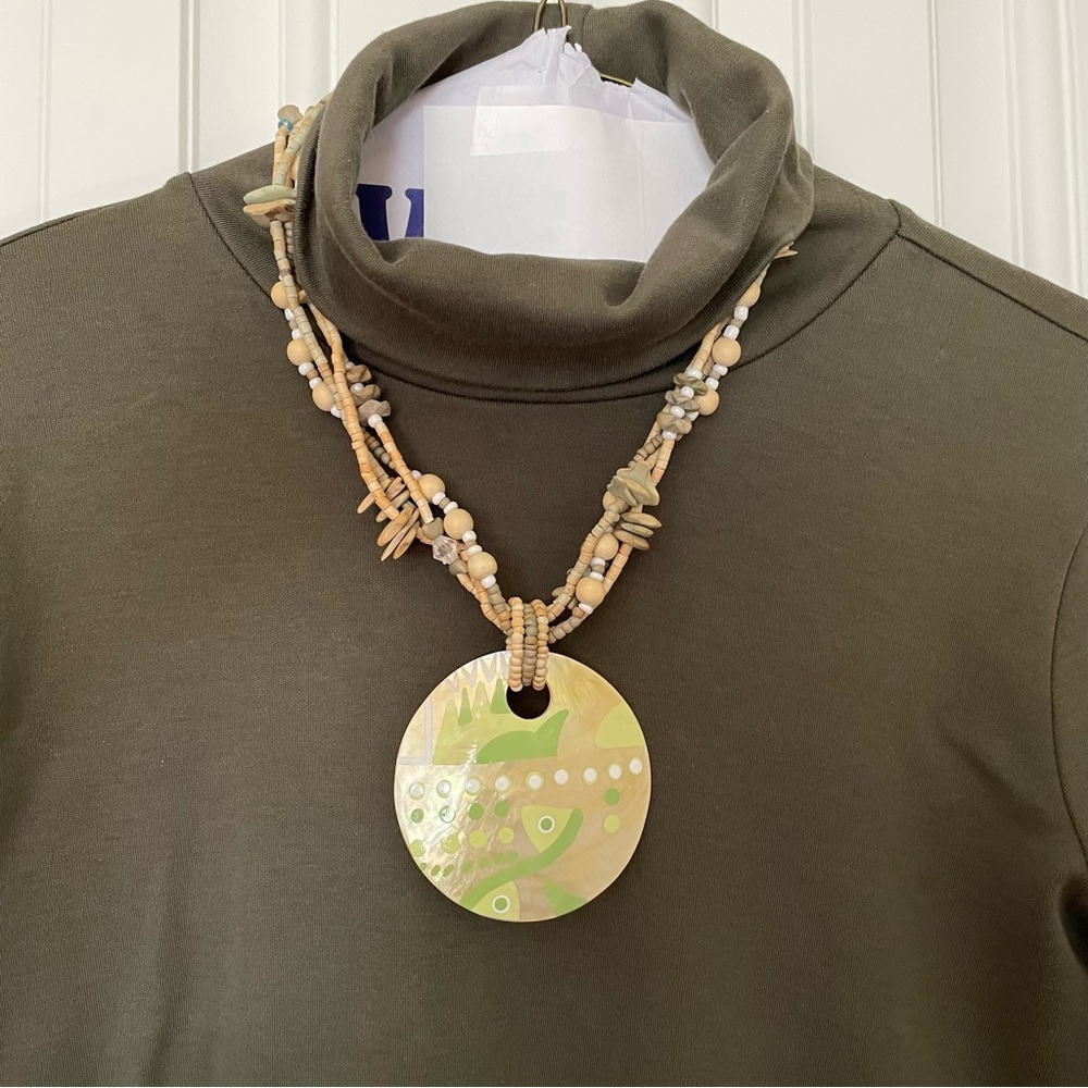 Vintage Women’s Handcrafted Beaded Necklace